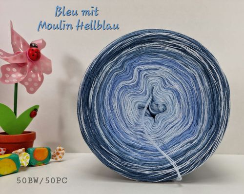 Bleu mit Moulin hellblau